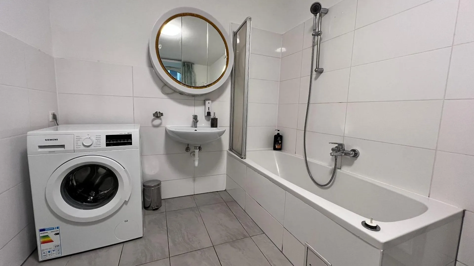 Bright 1Br Apartment In A Convenient Location 维也纳